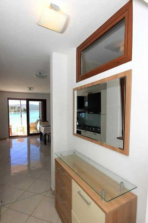 Vila Orada Molat