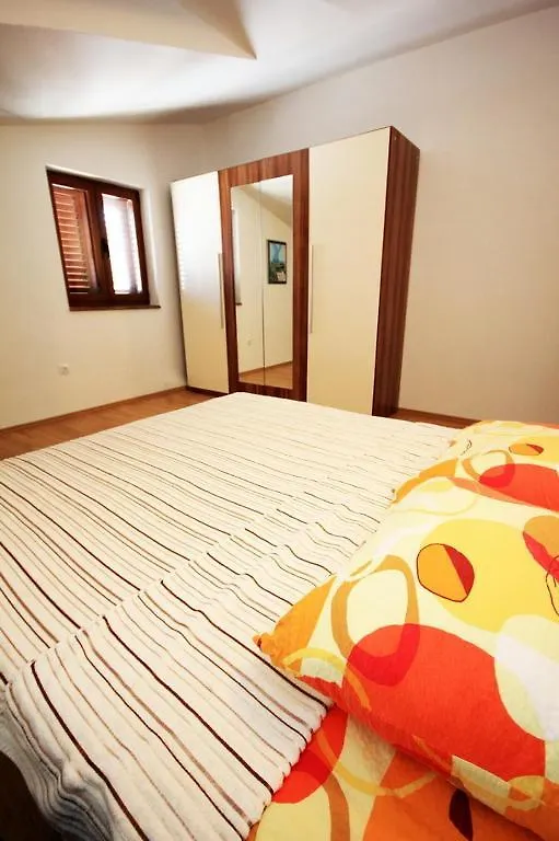 Vila Orada Molat Apartment